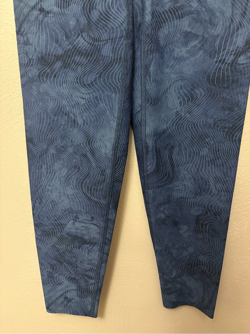 SPANX Booty Boost 7/8 Leggings Ebb & Flow Midnight Navy Size Medium NWT New - Picture 7 of 16